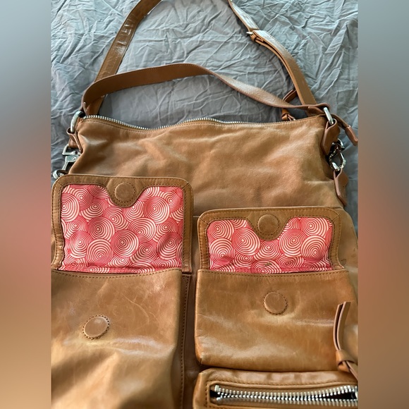 HOBO International leather adjustable crossbody bag - Picture 3 of 13